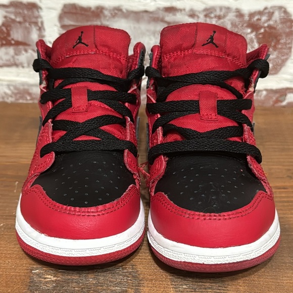 Nike Air Jordan 1 Mid Reverse Bred (TD) Sz 9C